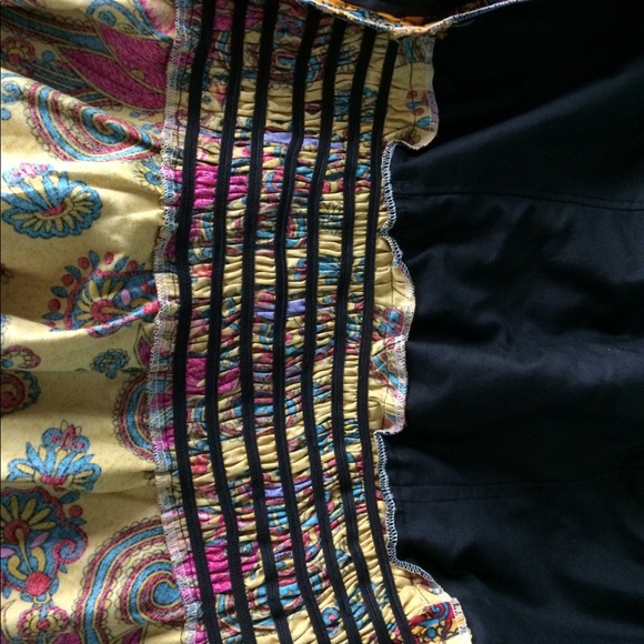 ❌🚫SOLD 🛑Multi-colored Peplum Top - Picture 4 of 6